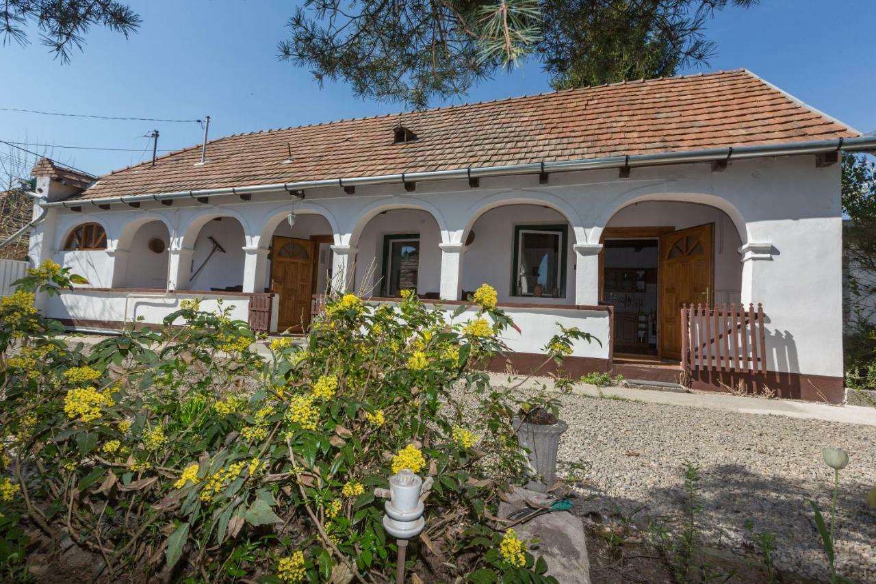 Gádoros Vendégház Hotel Egerszalók Exterior foto