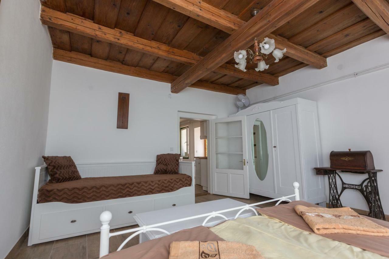 Gádoros Vendégház Hotel Egerszalók Exterior foto