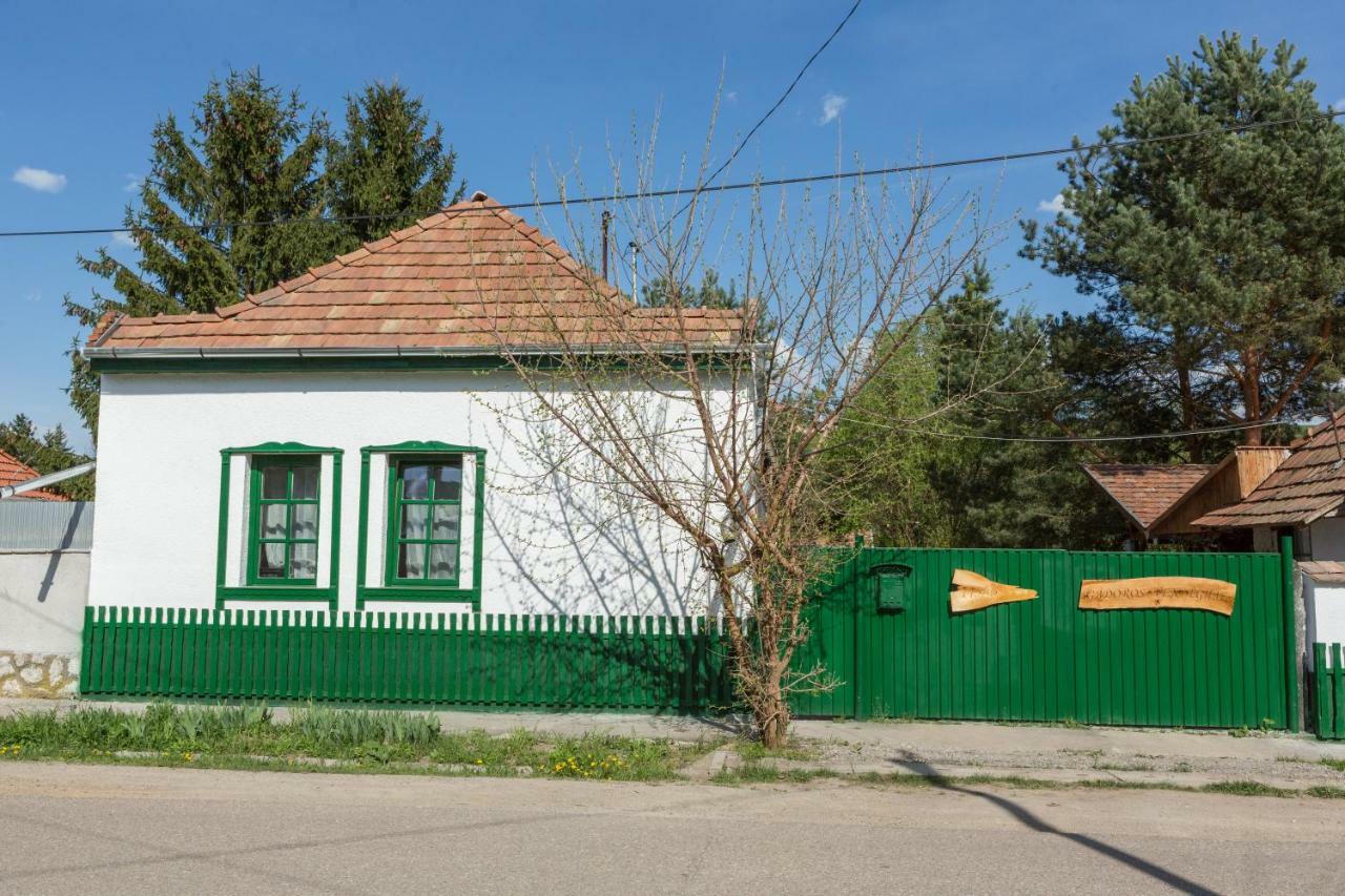 Gádoros Vendégház Hotel Egerszalók Exterior foto